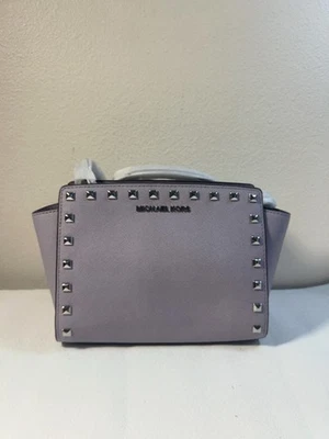 NUEVO CON ETIQUETAS Michael Kors Selma Stud Mediano Mensajero Bolso de Hombro Lila Foto 1 de 4