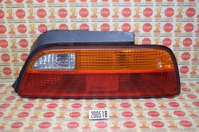 1991-1995 ACURA LEGEND CUPÉ PASAJERO/LADO DERECHO LUZ TRASERA LUZ OEM Foto 1 de 4