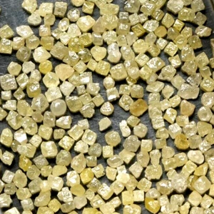23 Pcs Light Yellow Natural Loose Rough Uncut 1 Carat Cube Shape Diamond - Picture 1 of 4