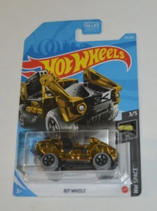 HOT WHEELS 2021 HW SPACE 3/5 - BOT WHEELS GOLD CHROME AND BLACK - Bild 1 von 7