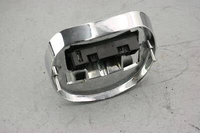 Harley Electra Glide CVO 2007 base de luz trasera de freno cromada Foto 1 de 4