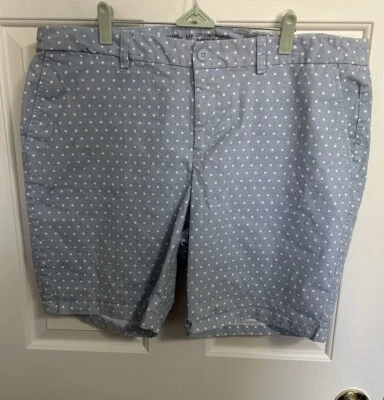 Gap Light Blue White Polka Dots 9 Inch City Bermuda Shorts Size 18 NWOT - Image 1 of 3
