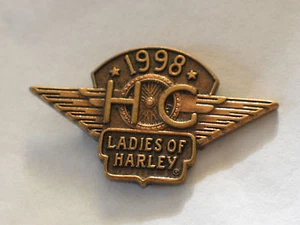1998 Ladies of Harley HOG Lapel Pin Harley Davidson - Picture 1 of 1