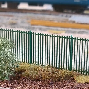 Model Railway 7Ft Security Fencing - Gates - Extras 1:76 OO gauge - 1.27 Meters - Picture 1 of 21
