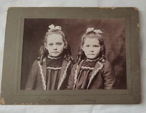 Antique Mounted Photo Adorable ID'd Gettysburg Sisters 1903 Nettie & Mary Snyder - Picture 1 of 2