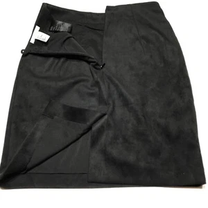 H&M Skirt Womens Size 2 Black Faux Suede Sailor Button Accent Straight Pencil - Picture 1 of 12