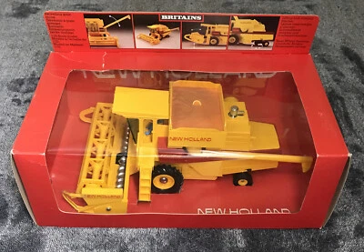 New Holland Combine TR85 Harvester 1:32 Vintage 1982 ERTL BRITAINS - Image 1 of 4
