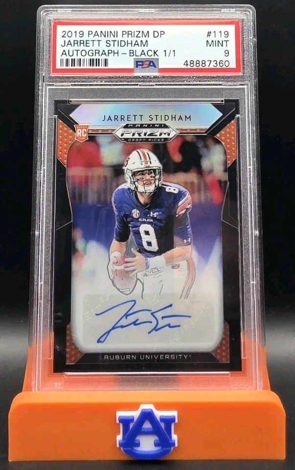 JARRETT STIDHAM PSA 9 2019 Prizm DP Black AUTO 1/1 RC  Patriots/Auburn - Image 1 of 3