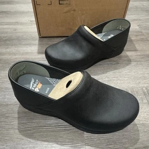 Dansko XP 2.0 Black Waterproof Pull Up Clogs Women’s Size EU 42 US 11.5-12 - Picture 1 of 10