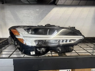 RH SIDE HEADLIGHT VOLVO S90 (2017-2021) VOLVO V90 (2018-2020/2021 LED MODEL ONLY - Image 1 of 4