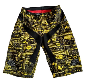 TROY LEE DESIGNS - BIKE SHORTS SIZE ADULT 30 - Picture 1 of 12