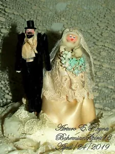 Braut & Bräutigam Figur Viktorianischer Stil HANDGEMACHT HOCHZEITSTORTE TOPPER Dekor - Bild 1 von 7