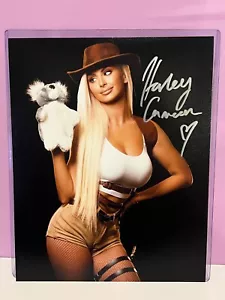 Harley Cameron Outback Outfit w/Puppet Signed Autograph 8x10 WWE TNA AEW NXT - Picture 1 of 1