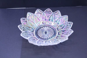 Petal Pattern Iridescent Bowl Vintage Federal Glass 8.5" - Picture 1 of 13