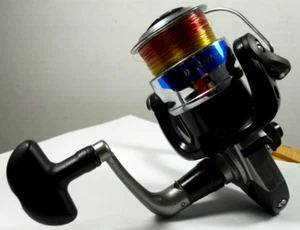 vintage Daiwa D Shock 2500-B spinning fishing reel open face parts or project - Picture 1 of 17