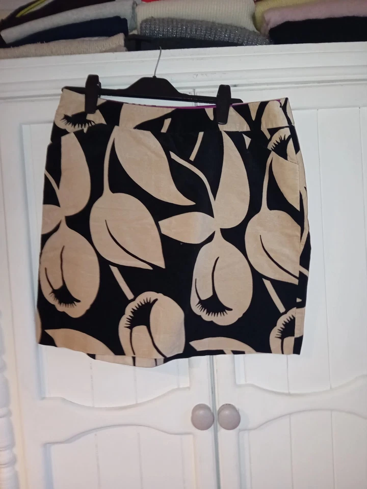 Boden Velvet Mini Skirt Size 16r - Image 1 of 1