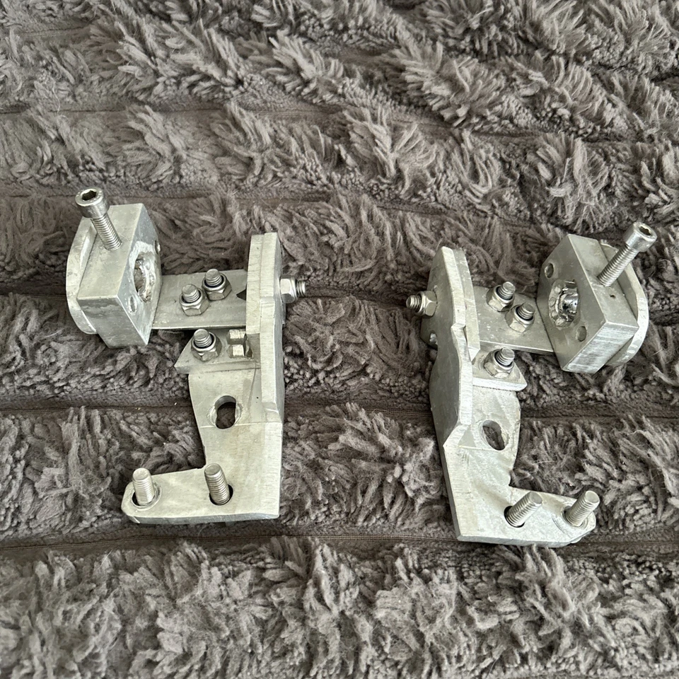 BMW Z3 Hardtop FITTING KIT Mount Bracket 4mm  (Aluminium Alloy) all years  - Image 1 of 4