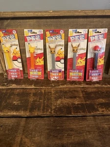 Lote de 5 Dispensadores Pokémon PEZ Nuevos Dispensadores de Caramelos Pikachu Eevee Poké Ball Nuevo en Paquete - Imagen 1 de 6
