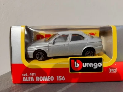 Burago-scala-1/43----=4111= ALFA  Romeo -156-"Stradale" colore argento-MBox - Immagine 1 di 4