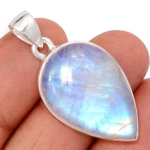 Natural Rainbow Moonstone - India 925 Sterling Silver Pendants Jewelry CP74475 - Picture 1 of 1