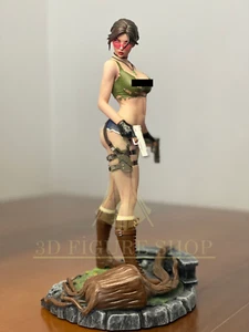 Lara Croft/Tomb Raider/25cm Figure/Profesional Painted - Picture 1 of 6