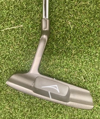 Acuity RN3 Putter Offset Shaft RH Steel Shaft 34 1/2” - Image 1 of 4