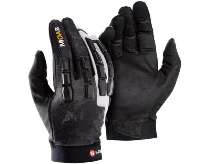 NUEVOS Guantes de Paintball G-Form Moab - Blanco/Negro Camuflaje - Medianos Foto 1 de 3