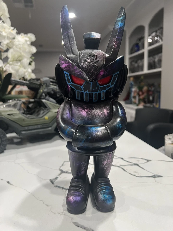 MEGA TEQ63 de Quiccs x Juguetes Marcianos Frank Mysterio Pintado a Mano 1 de 1 Foto 1 de 4