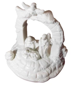 Weihnachten musikalische Stille Nacht 8" weiß Porzellan Tischkrippe - Bild 1 von 6