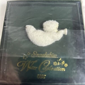 Spilla Snowbabies Bisque Frienship Celebrazione Invernale 1998 68887 - Foto 1 di 3