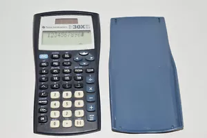 Texas Instruments TI-30X IIS Calcolatrice Scientifica Solare Con Cover Testata Funziona - Foto 1 di 7