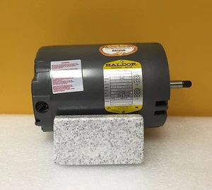 Baldor 35G810W725G1, 1.5 HP, 3450 RPM, 208-230-460V, 3 PH, Motor CA, Nuevo en Caja - Imagen 1 de 7