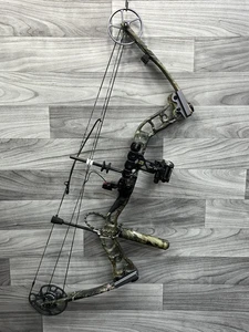 Ross Compound Bow (150970-1) - Picture 1 of 12