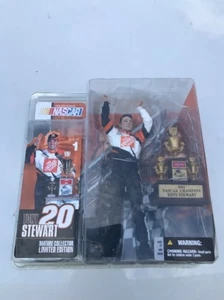 McFarlane Toys Nascar Tony Stewart Home Depot Serie 1 2003 - Bild 1 von 1