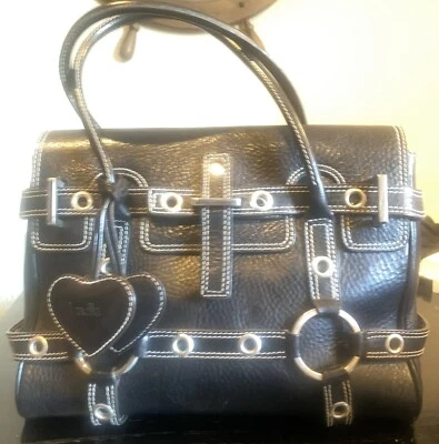 Bolso de mano Luella Gisele Satchel - negro con herrajes plateados Foto 1 de 4