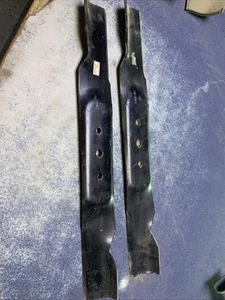 New OEM Cub Cadet Blade 742-0477 804, 32 Ich Deck - Picture 1 of 3