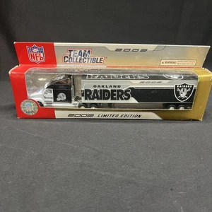 Fleer Collectibles, Oakland RAIDERS, 1:80 Tractor Trailer, 2002, Limited Edition - Picture 1 of 5