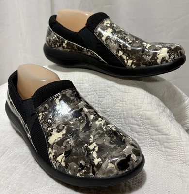 Algeria Slip On Shoes Size 43 US Size 11 Black Brown Geometric Design Round Toe  - Image 1 of 4