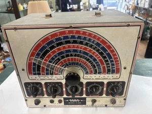 Vintage AEI Approved Electronic Instruments Corp A-200 Signal Generator WORKS - Picture 1 of 10