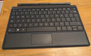 Genuine Microsoft Type Cover model 1535 for Surface RT & some Pros UK Keyboard - Picture 1 of 11