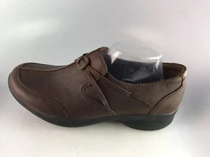 Clarks Brown Leather In Motion Slip On Women's Shoes Sz 11 M - Picture 1 of 11