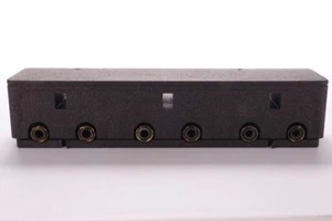 BOSCH Distribuidor de circuito de calefacción HKV 3/25/32 para 3 circuitos de calefacción, 70 kW - 8718599379 - Imagen 1 de 7