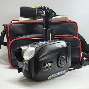 JVC GR-AX21E Camcorder VHSC Tape Analogue Retro 90s Video Camera, Bag, Charger - Picture 1 of 8