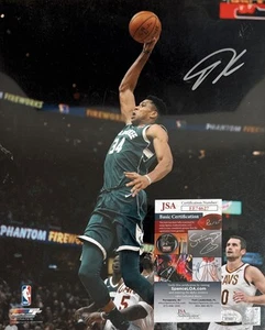 Giannis Antetokounmpo Bucks Signed Auto 11x14 JSA EE74627 - Picture 1 of 1