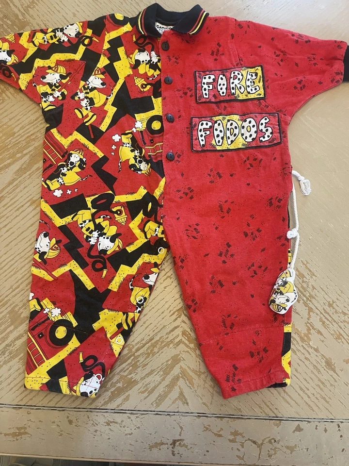 Perro de Bomberos Fido Rojo Fuego Años 90 De Colección 24 Meses/2T Rojo Con Accesorio para Perro Foto 1 de 4