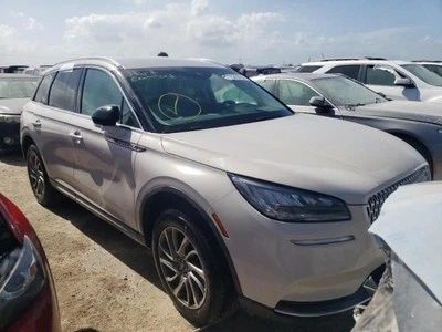 Alternator 175 Amp With 110v Outlet Fits 20-22 ESCAPE 1652636 - Image 1 of 4