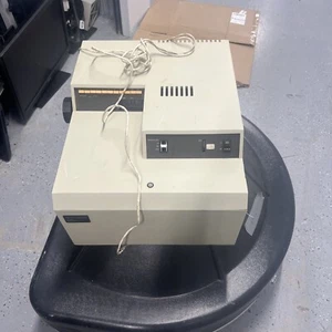 Detector espectrofotométrico Perkin Elmer serie 85B - Imagen 1 de 5