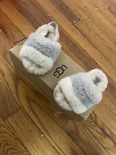 toddler uggs slippers 8C