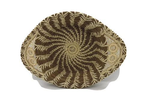 Vintage Pine Needle Woven Basket with Delicate Weaving Cover