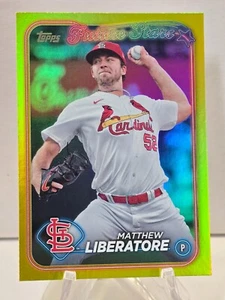 2024 TOPPS SERIE 2 Appendiabiti Mathew Liberatore 584 GIALLO Esclusivo - Foto 1 di 2